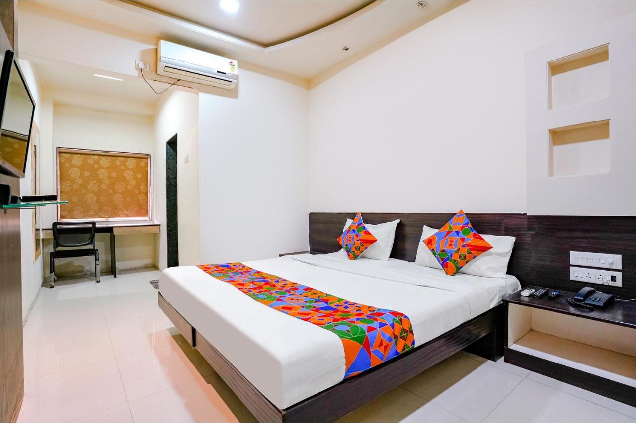 Pimpri-Chinchwad Fabhotel Regent Inn - Nr Skywalk Bridge מראה חיצוני תמונה