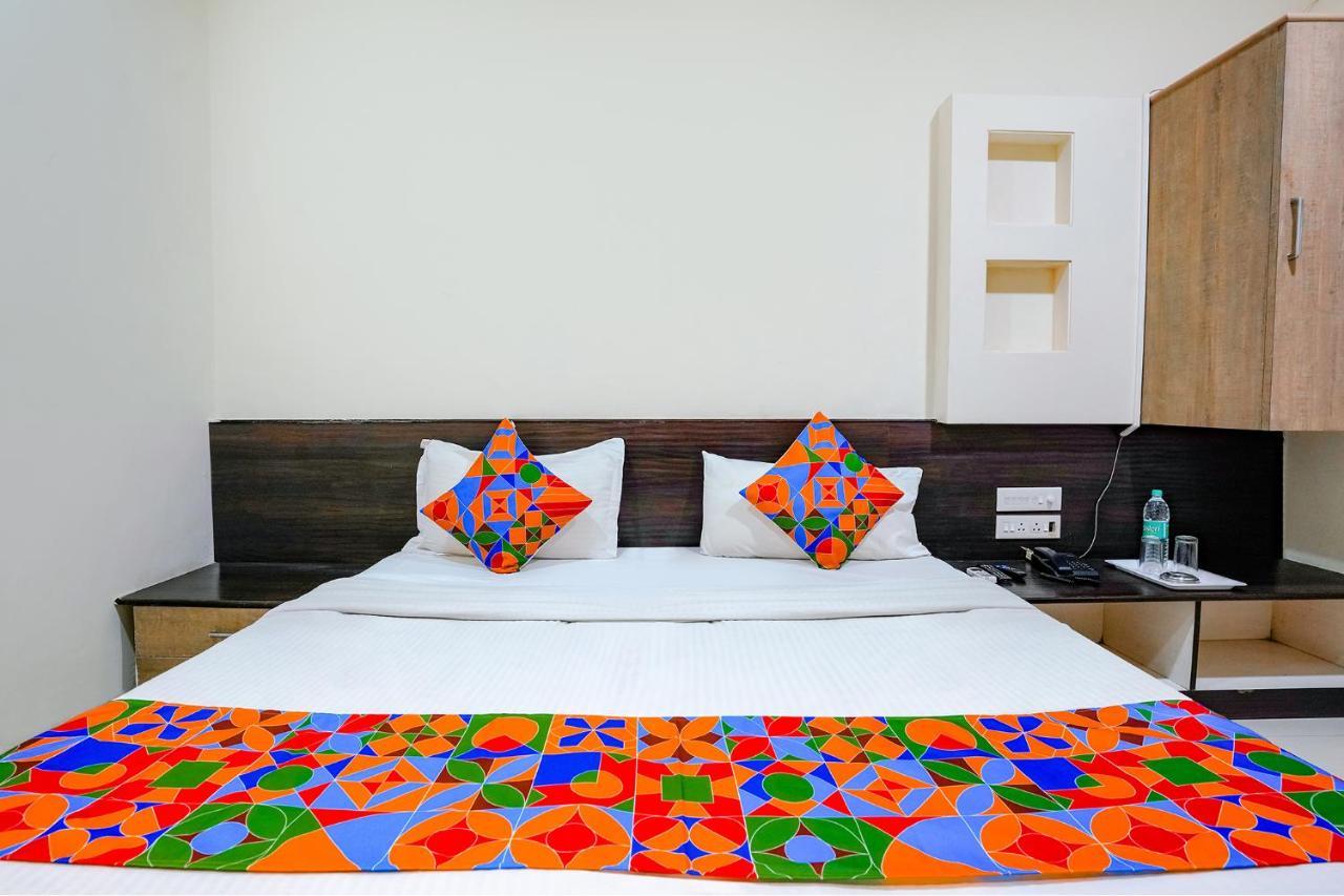 Pimpri-Chinchwad Fabhotel Regent Inn - Nr Skywalk Bridge מראה חיצוני תמונה