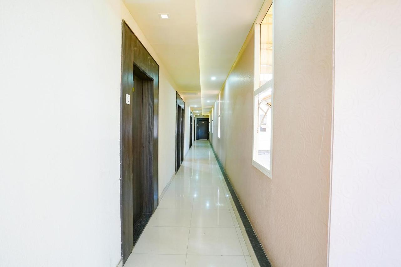 Pimpri-Chinchwad Fabhotel Regent Inn - Nr Skywalk Bridge מראה חיצוני תמונה
