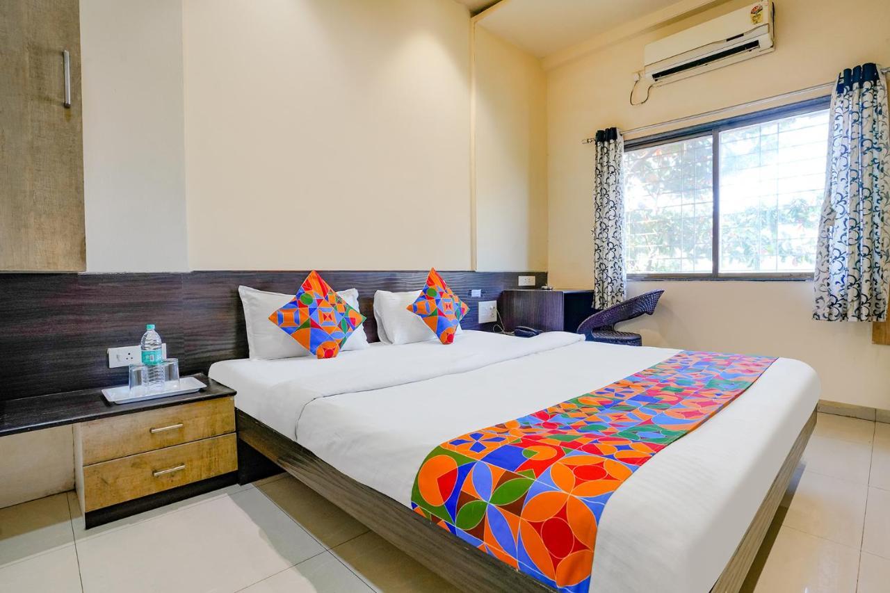 Pimpri-Chinchwad Fabhotel Regent Inn - Nr Skywalk Bridge מראה חיצוני תמונה