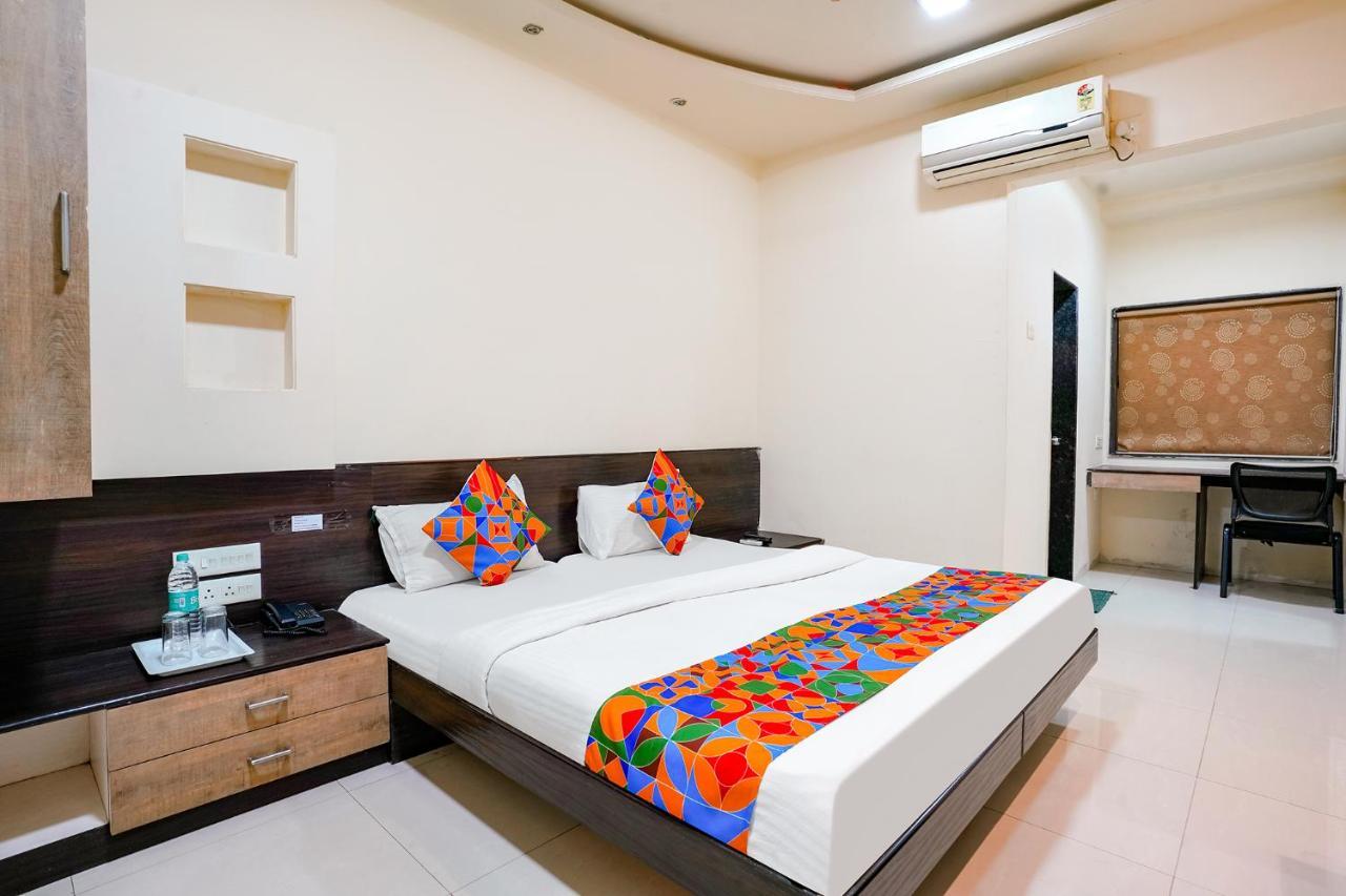 Pimpri-Chinchwad Fabhotel Regent Inn - Nr Skywalk Bridge מראה חיצוני תמונה